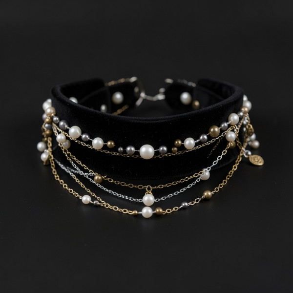 Victorian Dark Academia Velvet Choker with Pearls and Beads